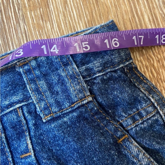 Vintage Chic Classic Denim Jean Skirt - Picture 9 of 15